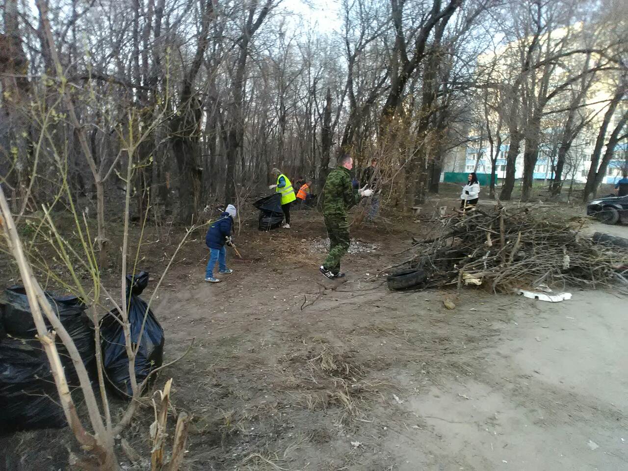Субботник в парке по ул. Нахимова